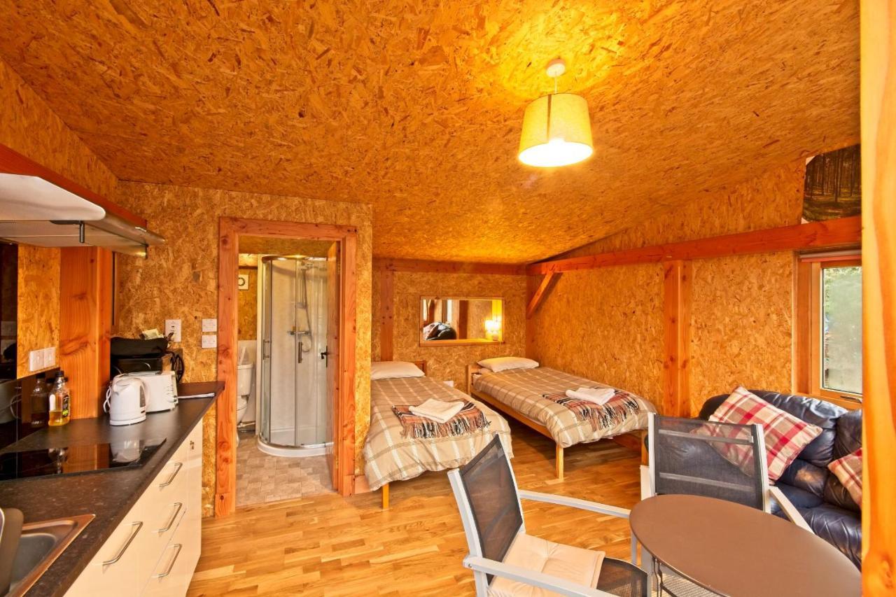 Villa Caledonian Glamping Cannich Esterno foto